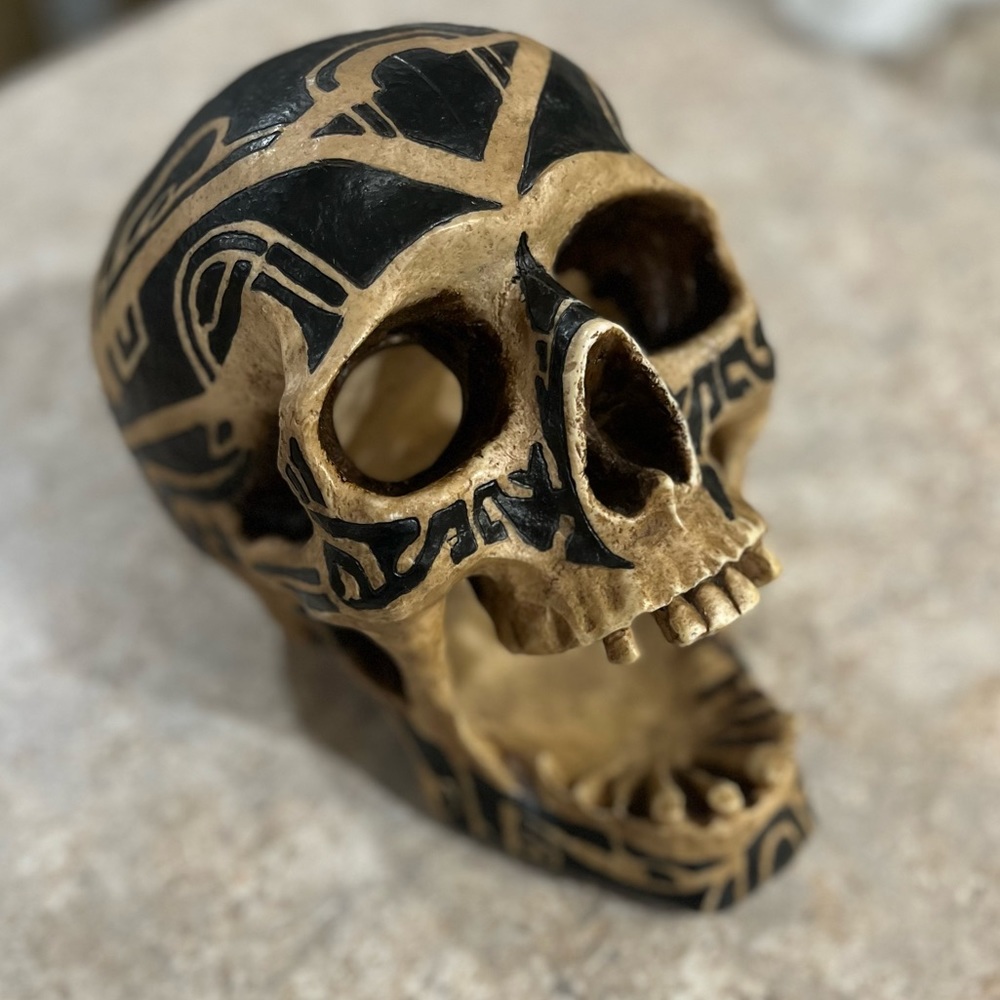 Tribal Skull decor